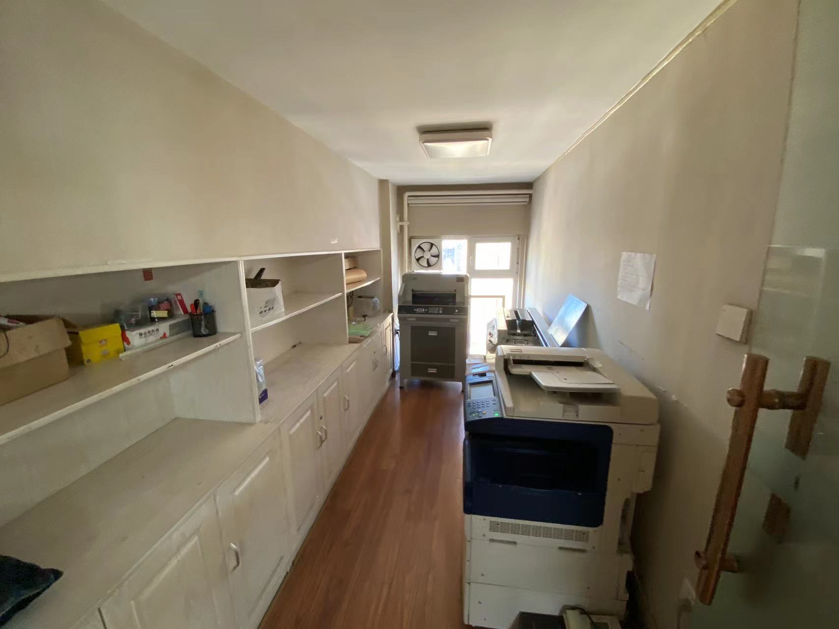 一(yī)線城(chéng)市(shì)房(fáng)地(dì)産市(shì)場(chǎng)持續回暖 返鄉(xiāng)置業(yè)成樓市(shì)新亮(liàng)點